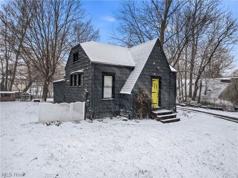 23042 South Street, Homeworth, OH 44287 Photo 3