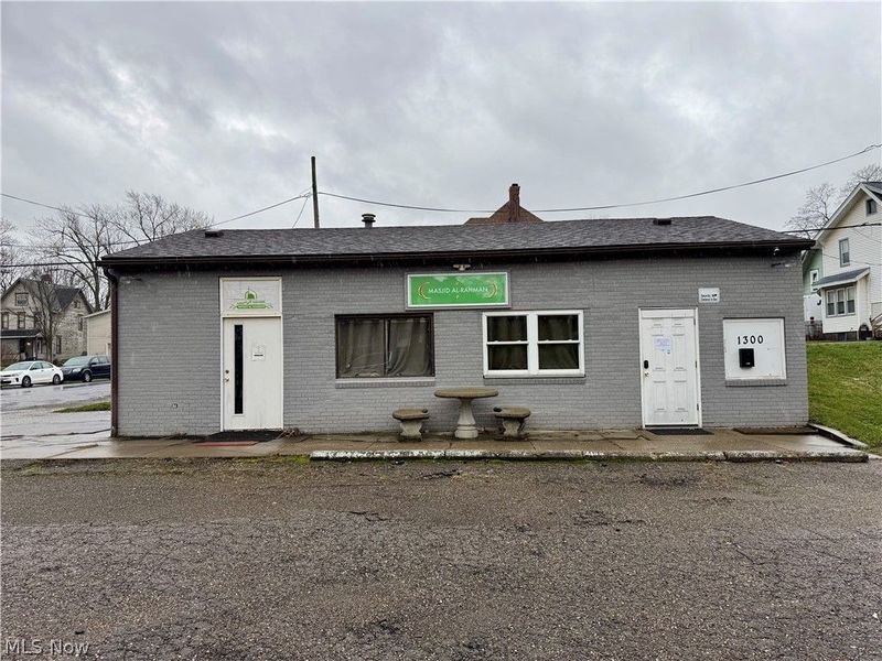 1300 7th Street NW, Canton, OH 44703 Photo 1