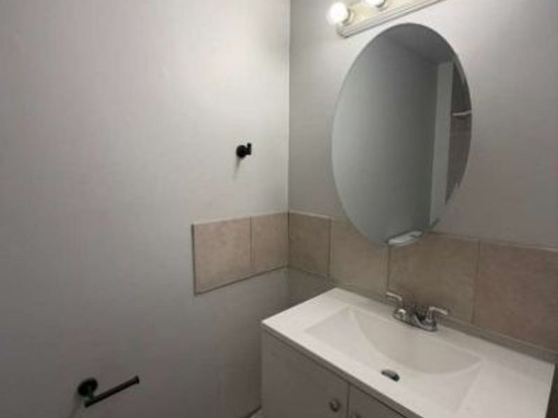 3028 W 104th Street, Cleveland, OH 44111 Photo 5