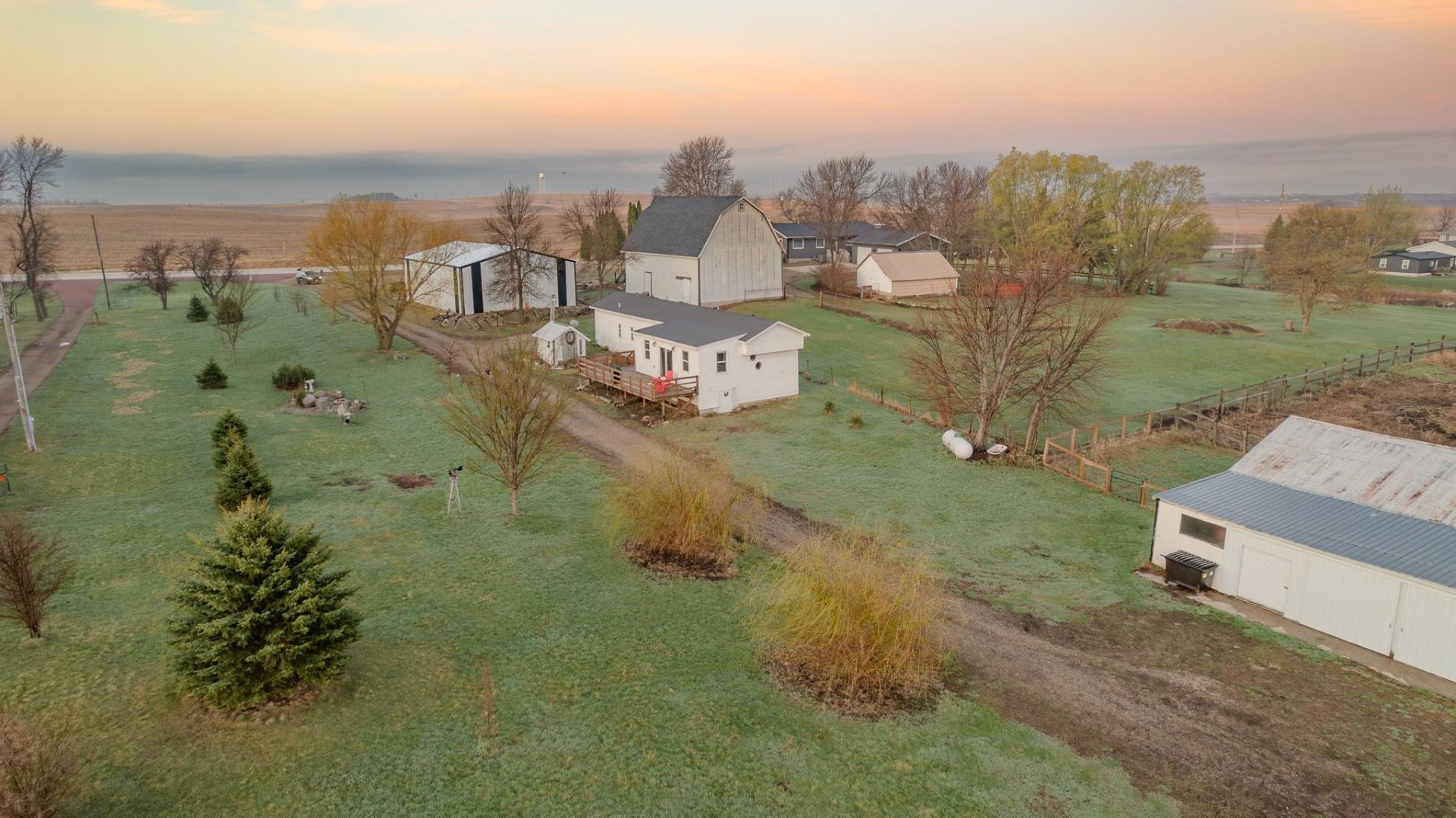 1818 HWY 9 Spirit Lake, IA 51360