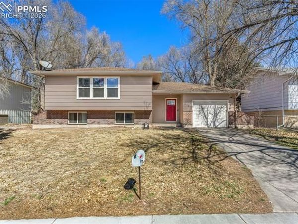 616 Squire Street, Colorado Springs, CO 80911