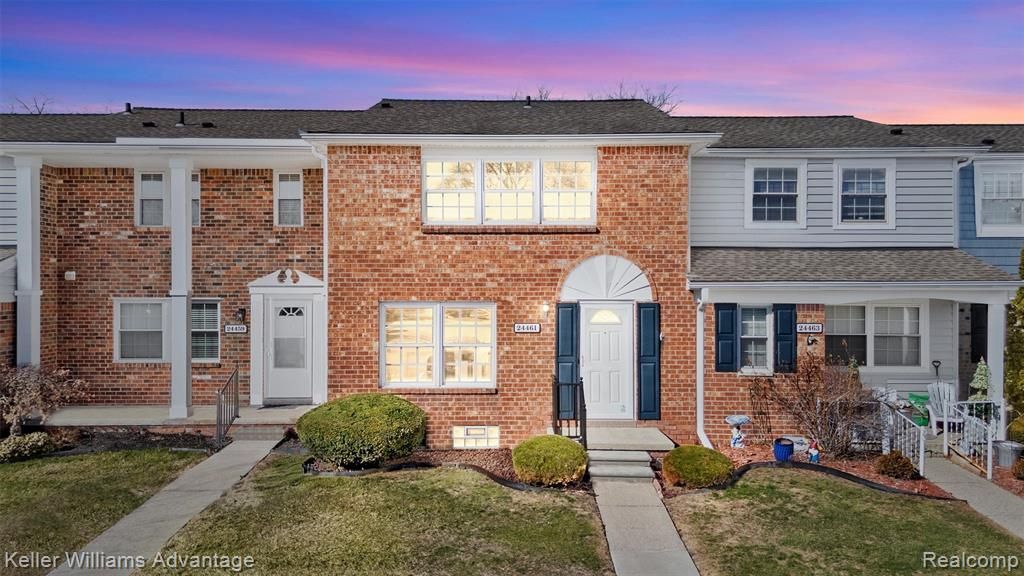 24461 Olde Orchard Street, Novi, MI 48375 Main Photo