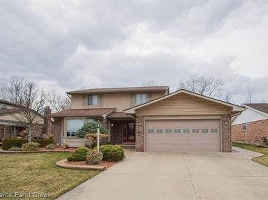 19170 Dawnshire Drive, Brownstown Twp, MI 48193