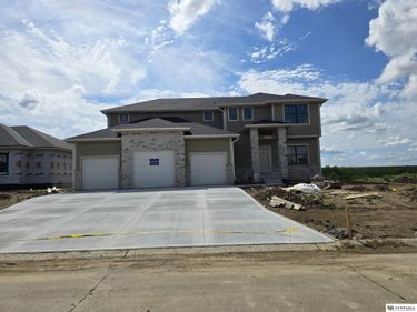 11008 N 172 Street, Bennington, NE 68007