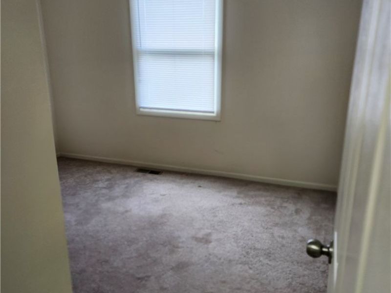 3002 Harmont Avenue NE, Canton, OH 44705 Photo 12