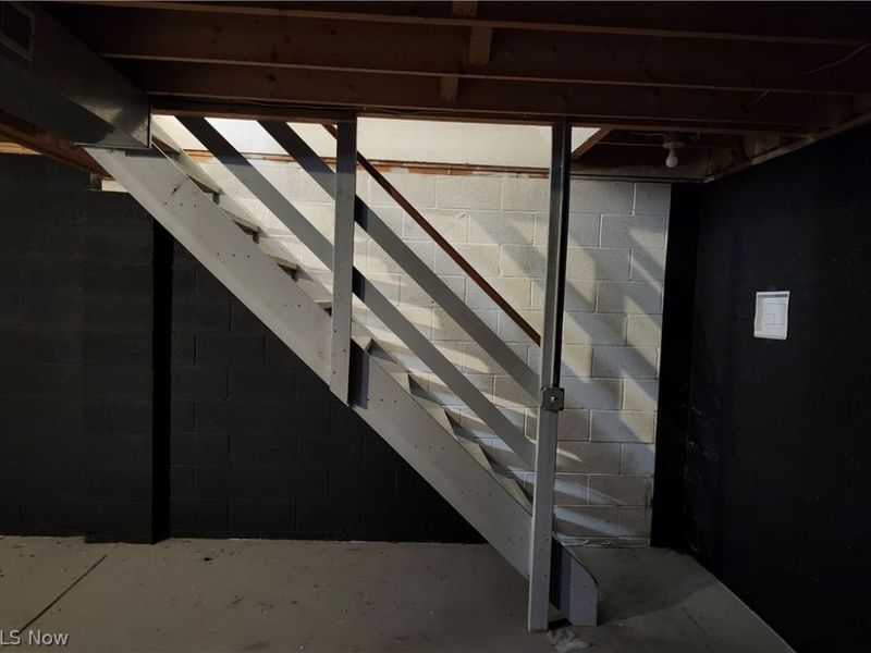 3002 Harmont Avenue NE, Canton, OH 44705 Photo 30