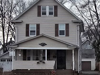 688 Dayton Street Akron, OH 44310