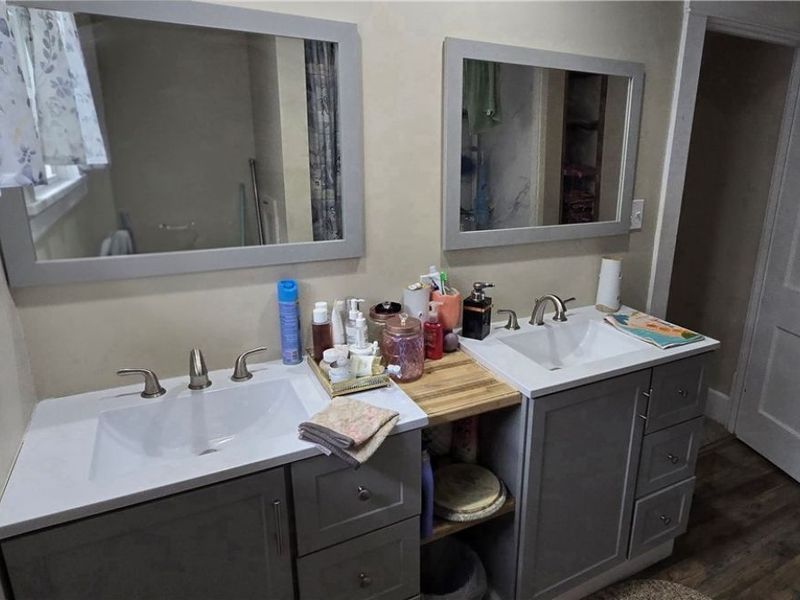 688 Dayton Street, Akron, OH 44310 Photo 11