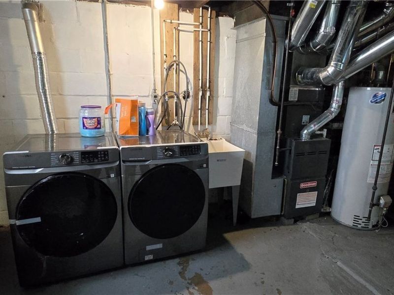 688 Dayton Street, Akron, OH 44310 Photo 31