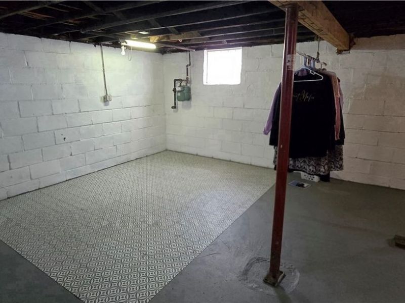 688 Dayton Street, Akron, OH 44310 Photo 32