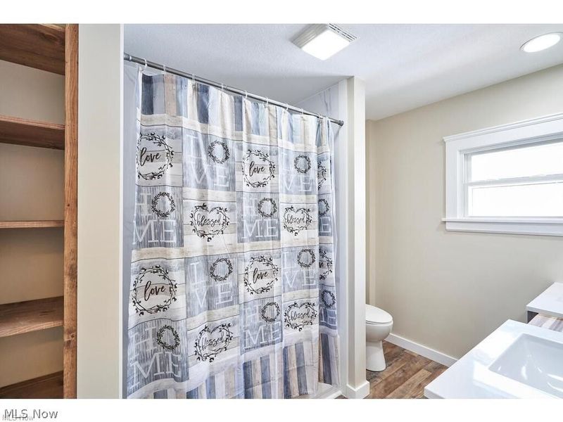 688 Dayton Street, Akron, OH 44310 Photo 8