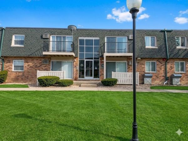9954 S 84th Terrace , Unit 109, Palos Hills, IL 60465