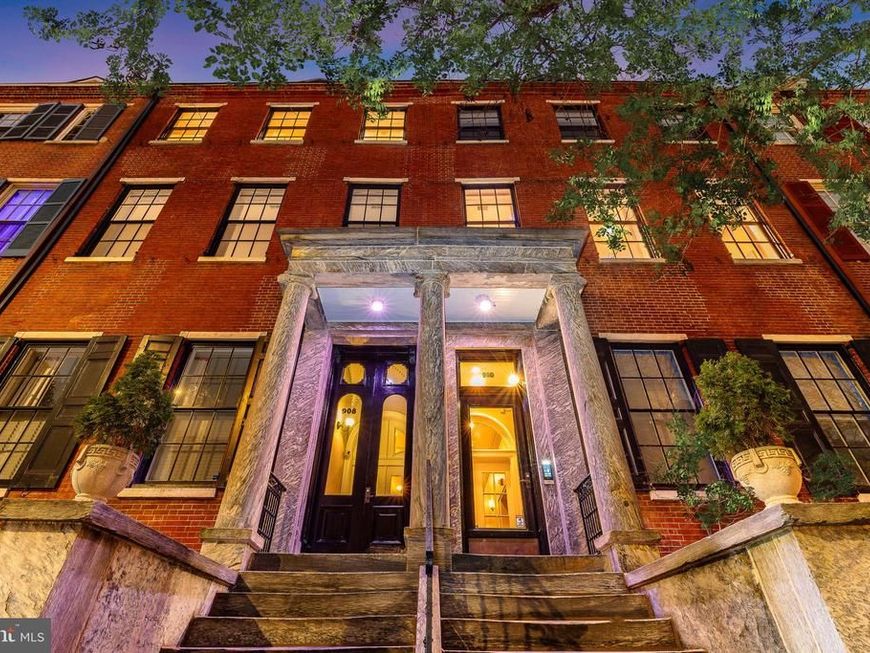 908 10 Spruce Street , Unit 10, Philadelphia, PA 19107 Main Photo