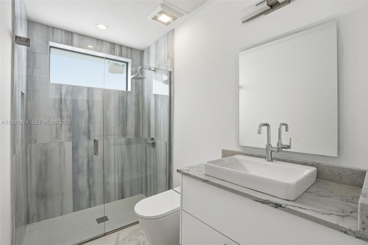 5735 Riverside Dr , Cape Coral, FL 33904 Photo