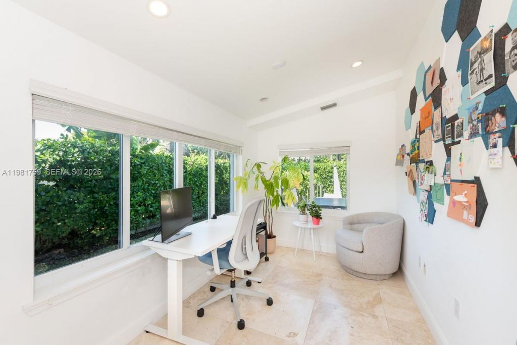 717 Benevento Ave, Coral Gables, FL 33146 Photo