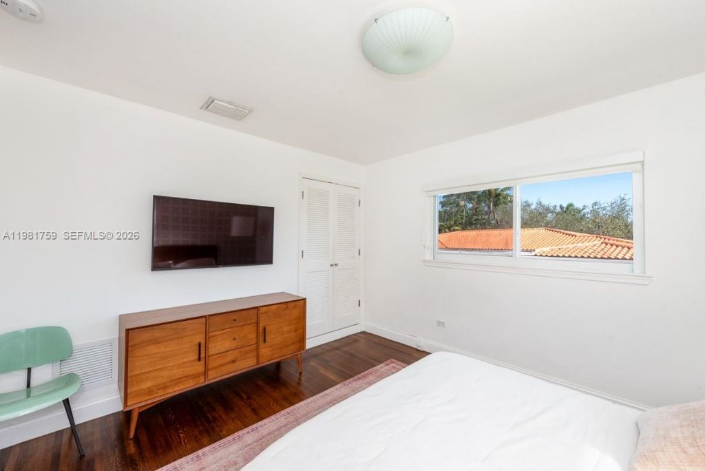 717 Benevento Ave, Coral Gables, FL 33146 Photo