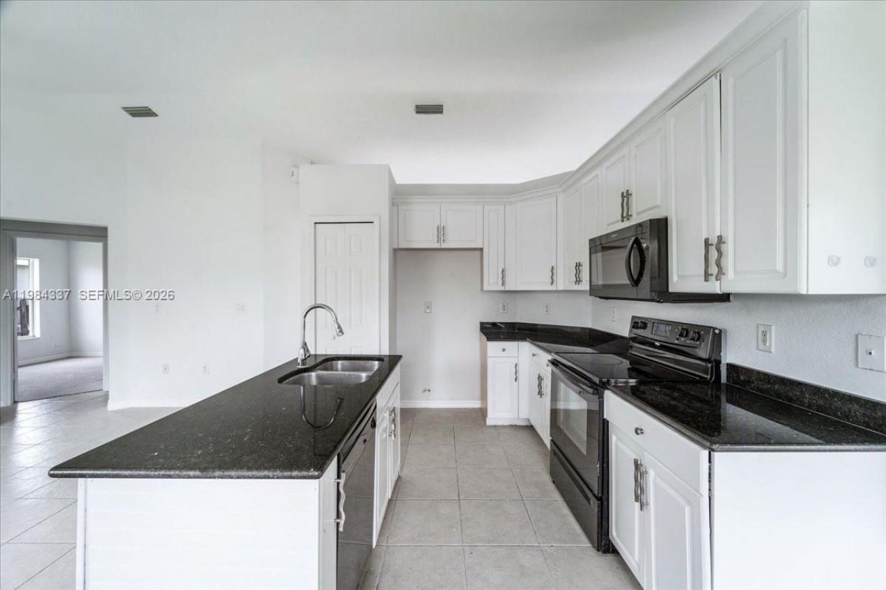 19063 Miami Blvd, Fort Myers, FL 33967 Photo