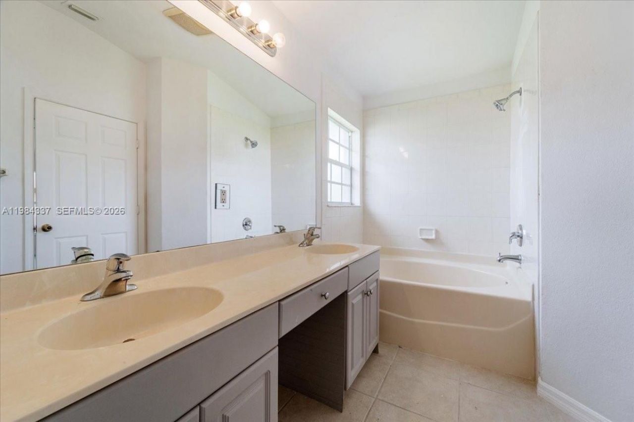 19063 Miami Blvd, Fort Myers, FL 33967 Photo