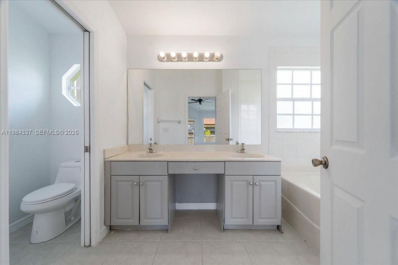 19063 Miami Blvd, Fort Myers, FL 33967 Photo