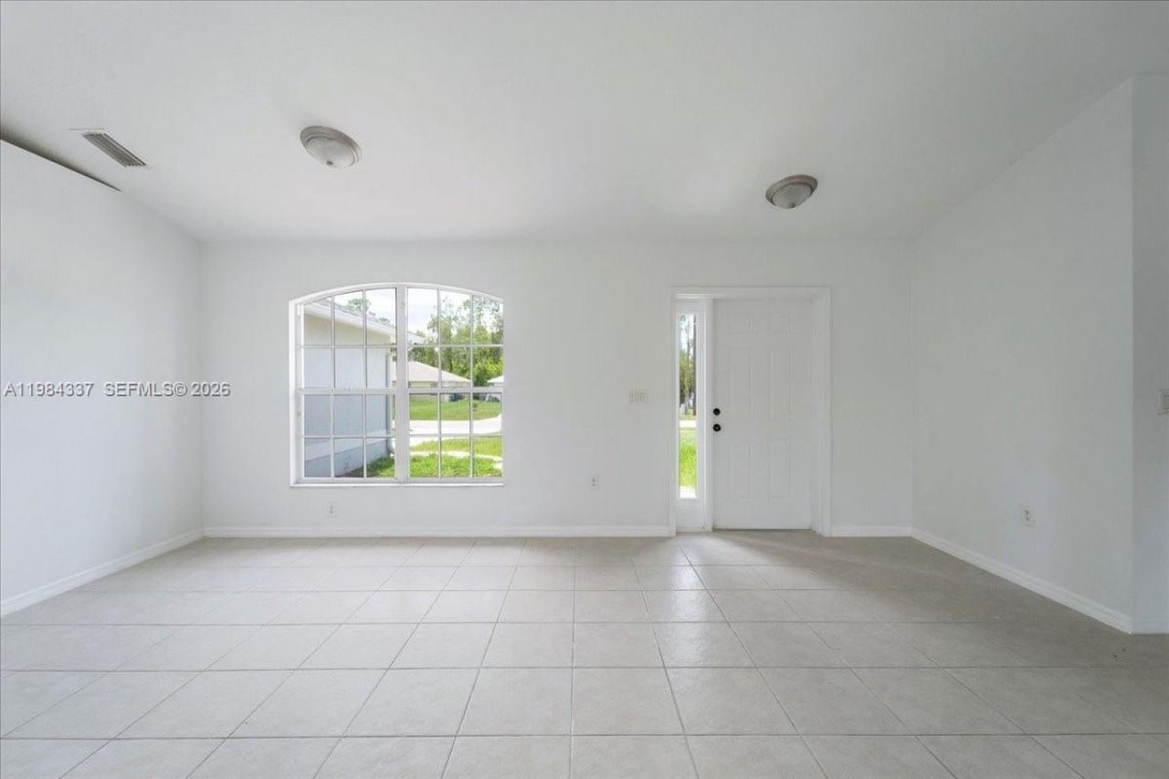 19063 Miami Blvd, Fort Myers, FL 33967 Photo
