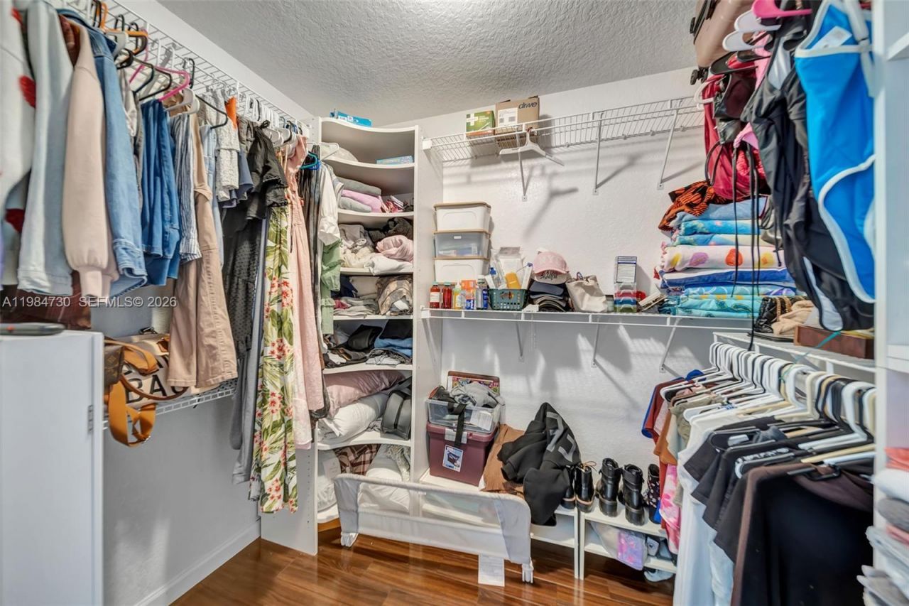 1531 SW 194th Ter, Pembroke Pines, FL 33029 Photo