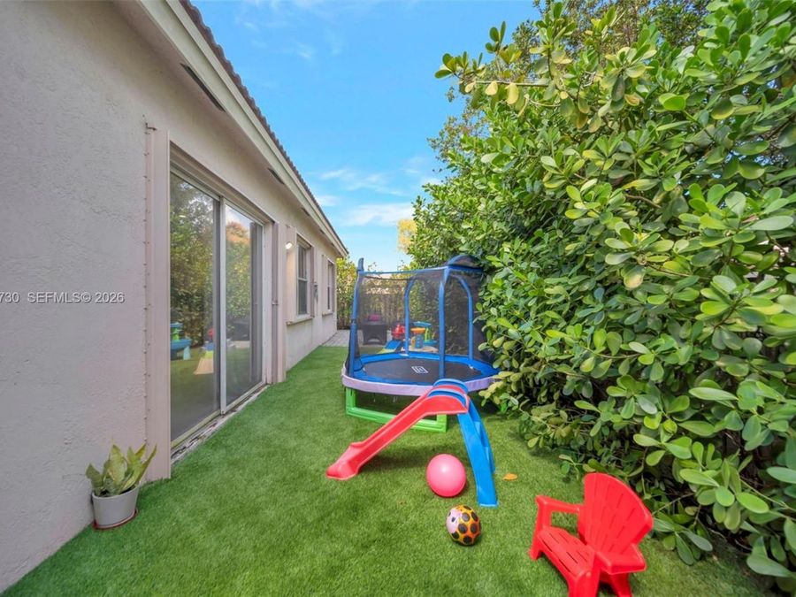 Property Image 42