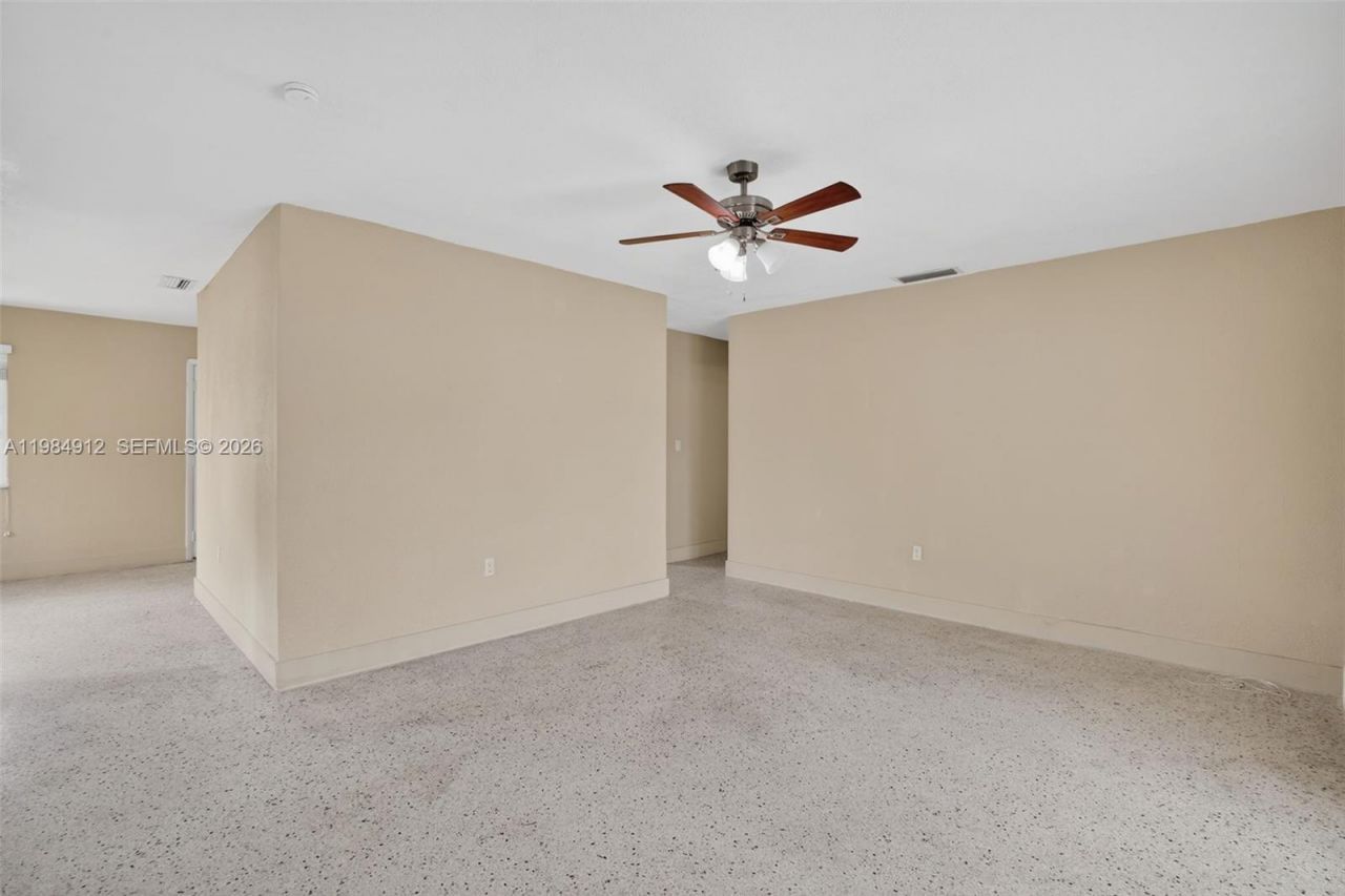 3900 SW 67th Ave, Miami, FL 33155 Photo