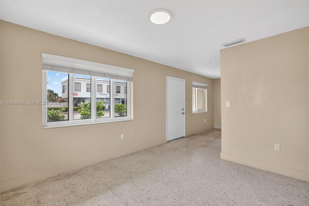 3900 SW 67th Ave, Miami, FL 33155 Photo