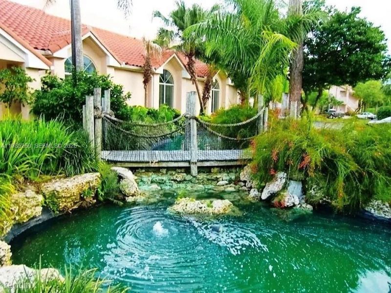 3410 N Pinewalk Dr N , Unit 827, Margate, FL 33063 Photo