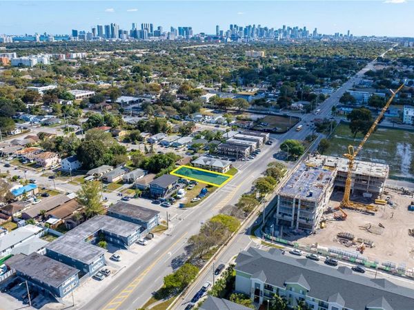 6425 NW 12th Ave , Miami, FL 33150