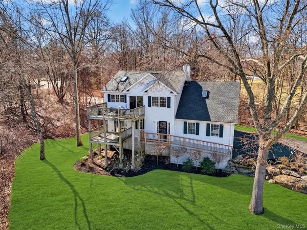 15 Meadow Drive , Red Hook, NY 12571