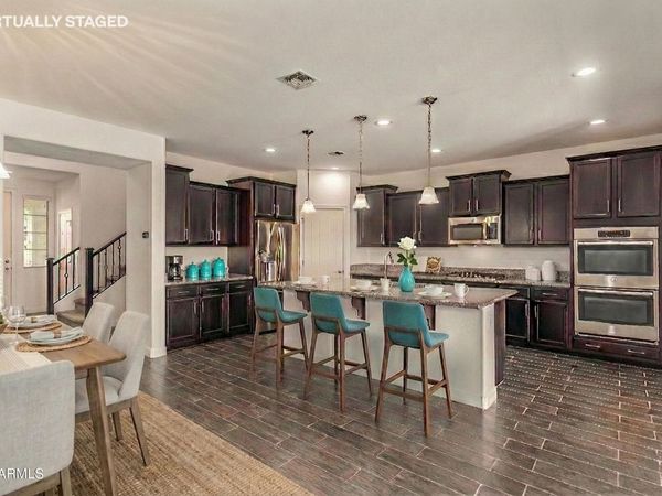 9895 W VIA DEL SOL, Peoria, AZ 85383