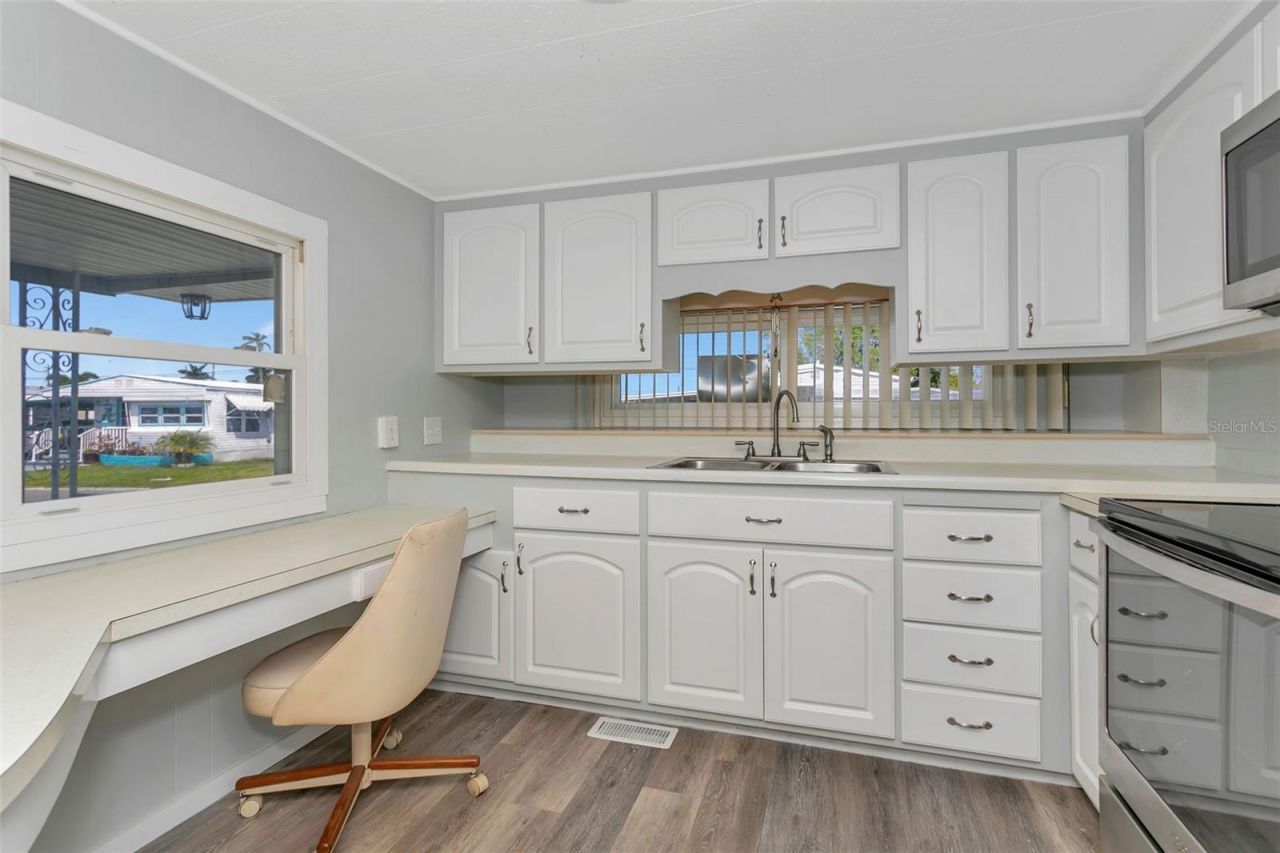 5105 8th Street W, Bradenton, FL 34207 Photo