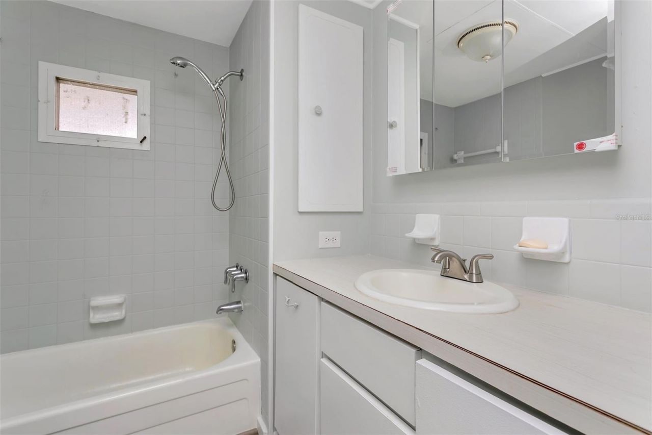 5105 8th Street W, Bradenton, FL 34207 Photo