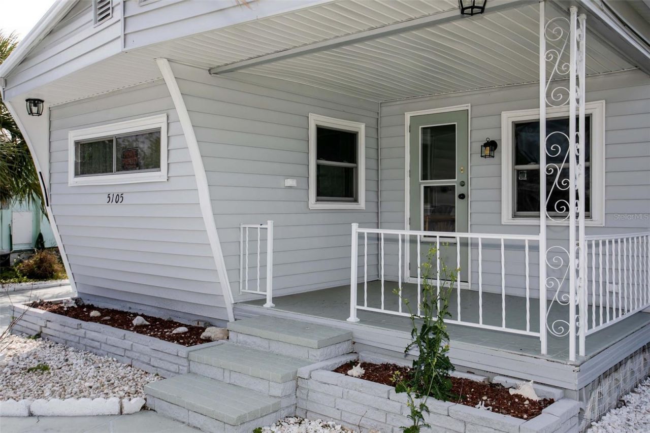 5105 8th Street W, Bradenton, FL 34207 Photo