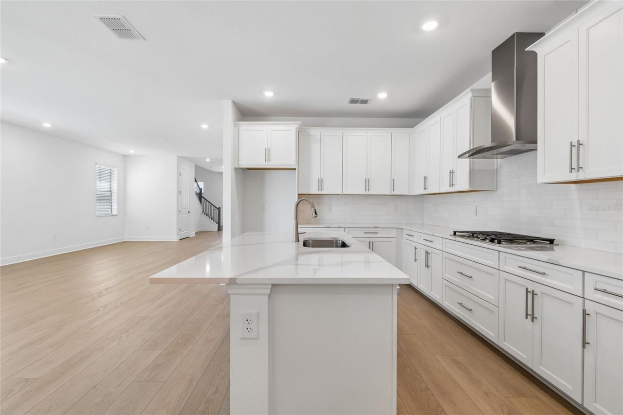 8115 Seaflower Parkway , Bradenton, FL 34210 Photo