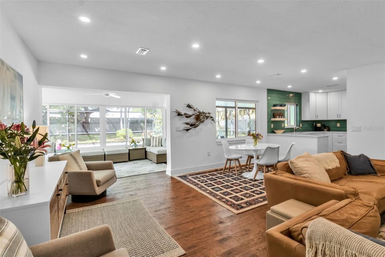 2587 Ringling Boulevard, Sarasota, FL 34237 Photo