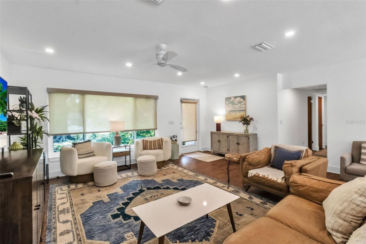 2587 Ringling Boulevard, Sarasota, FL 34237 Photo