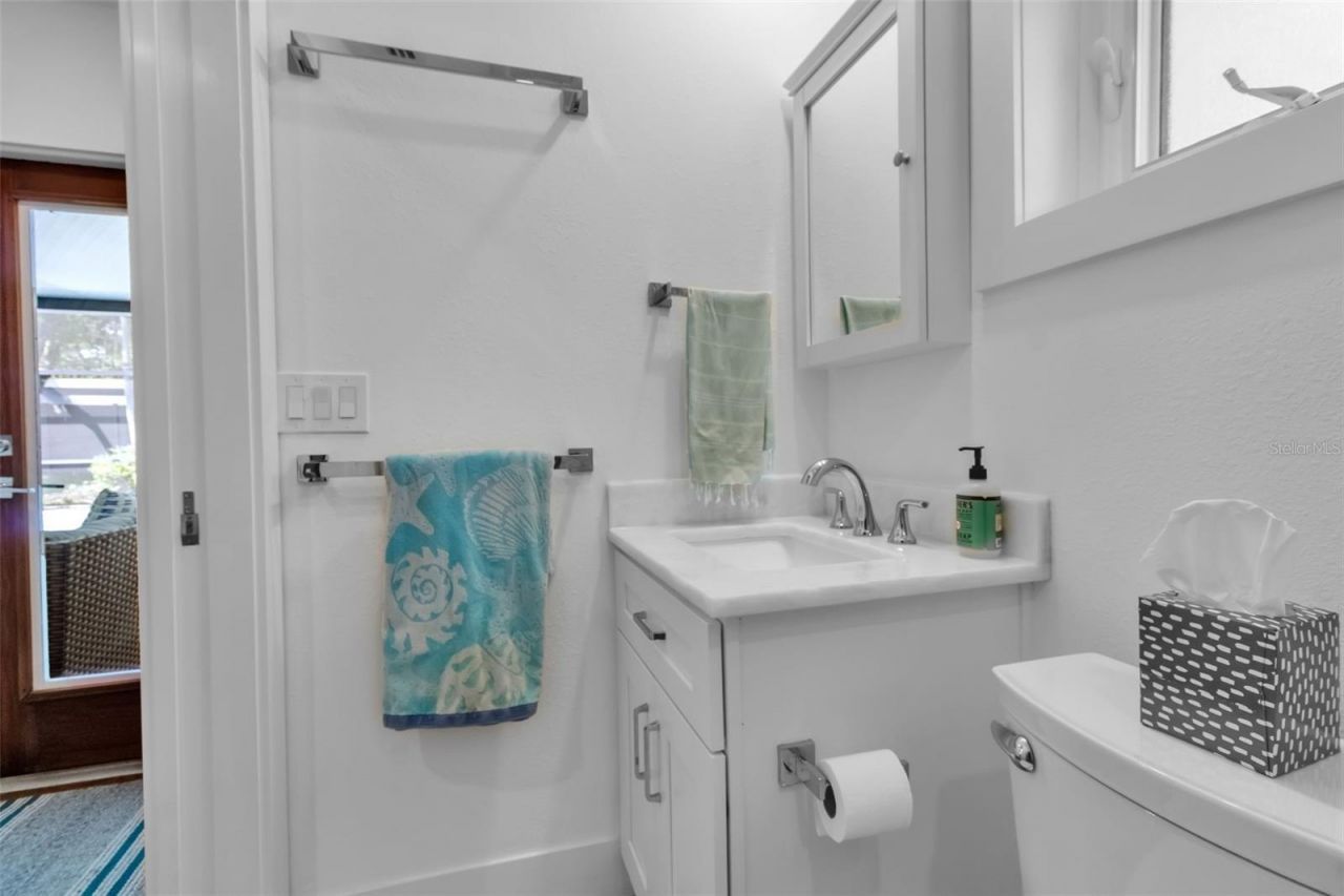 2587 Ringling Boulevard, Sarasota, FL 34237 Photo