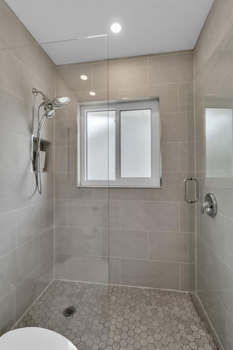 2587 Ringling Boulevard, Sarasota, FL 34237 Photo