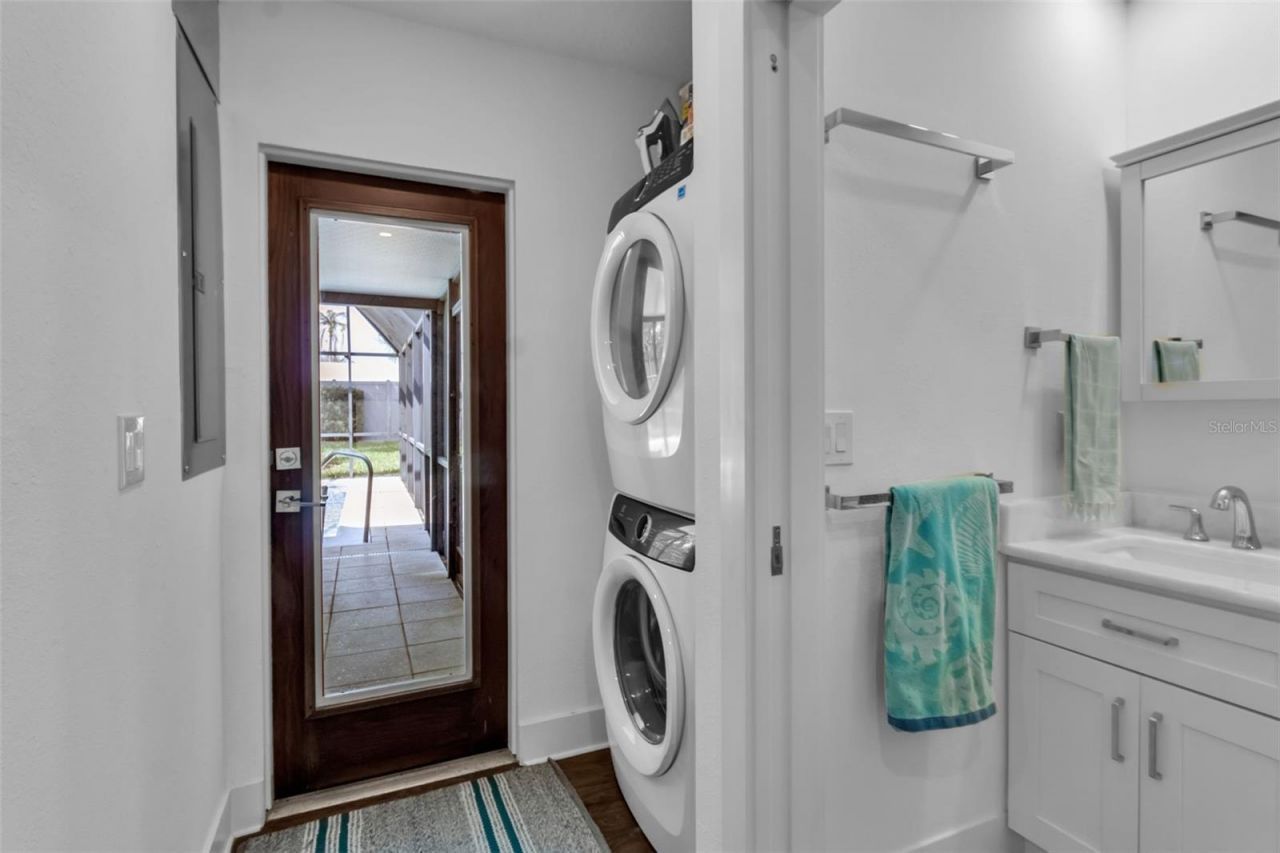 2587 Ringling Boulevard, Sarasota, FL 34237 Photo