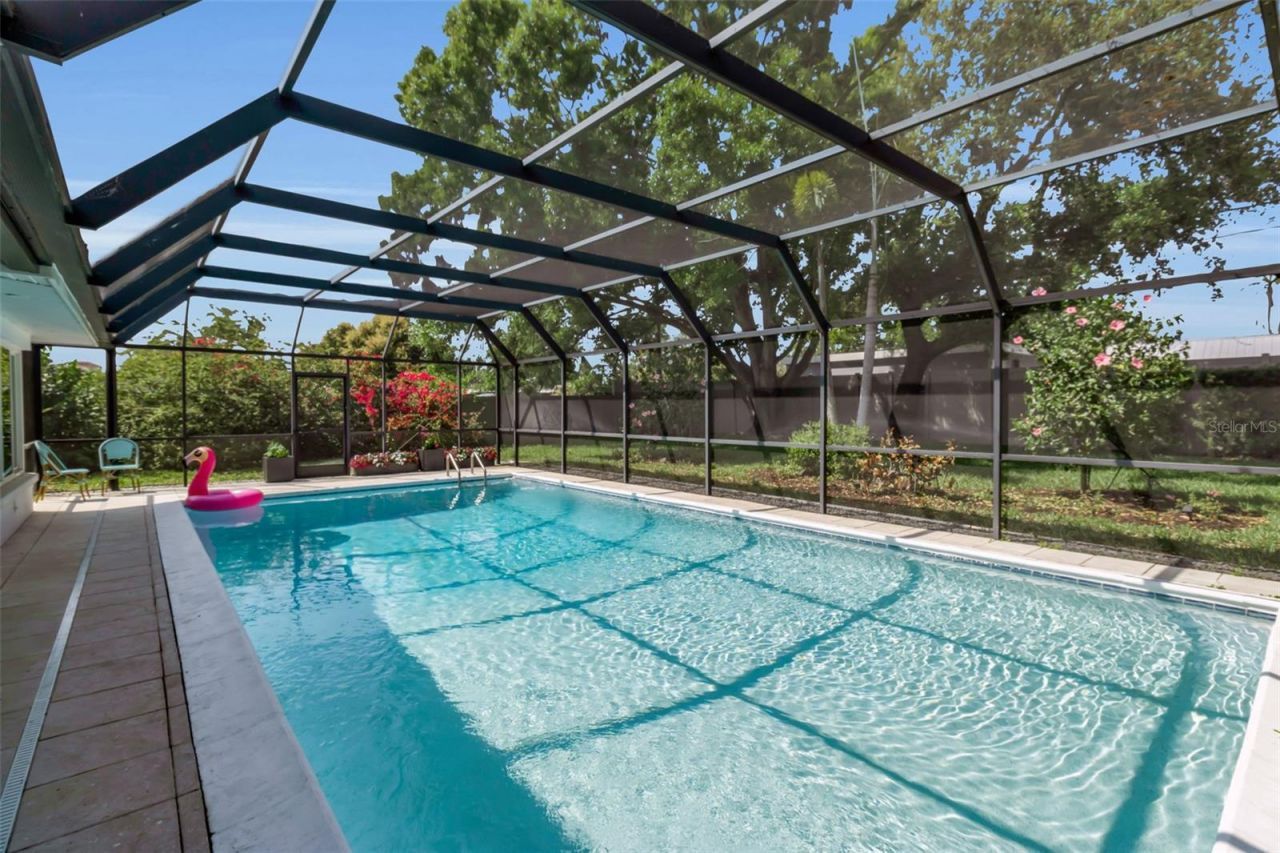 2587 Ringling Boulevard, Sarasota, FL 34237 Photo