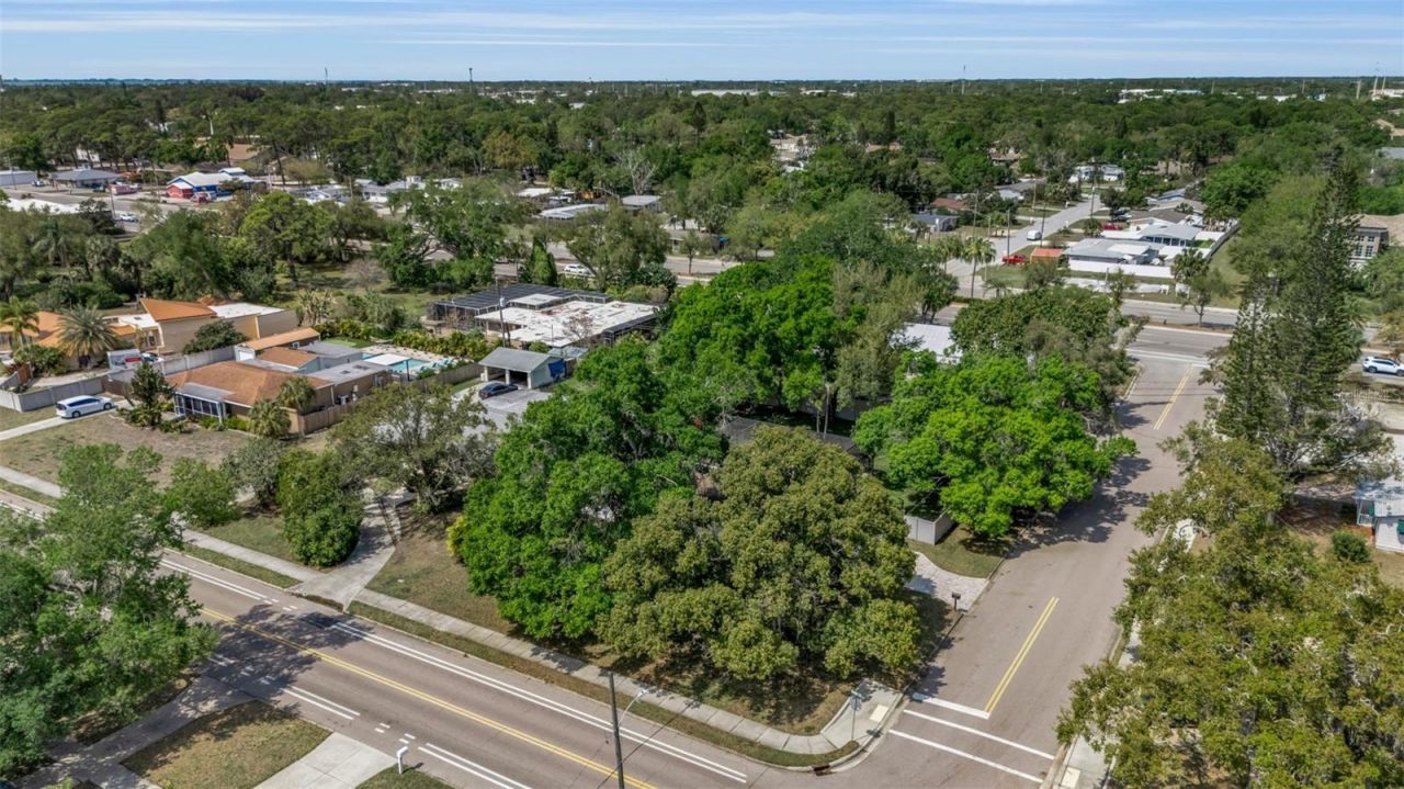 2587 Ringling Boulevard, Sarasota, FL 34237 Photo