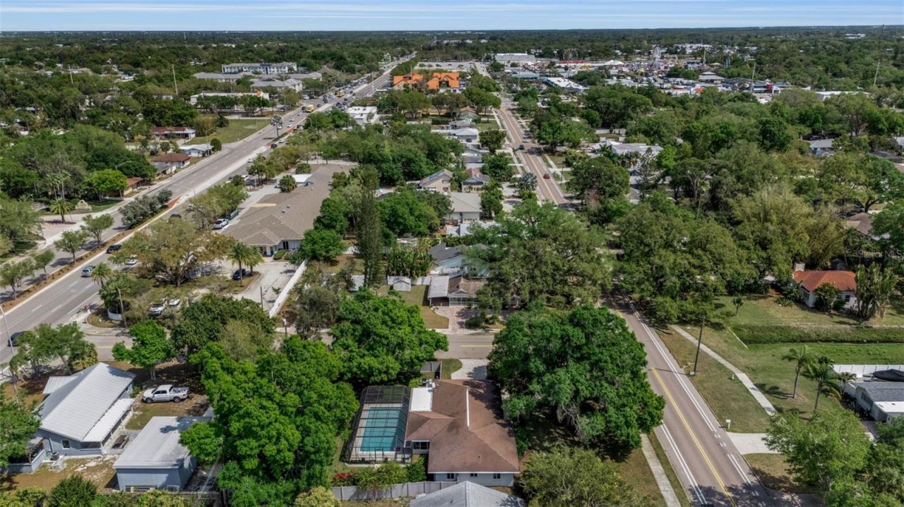 2587 Ringling Boulevard, Sarasota, FL 34237 Photo