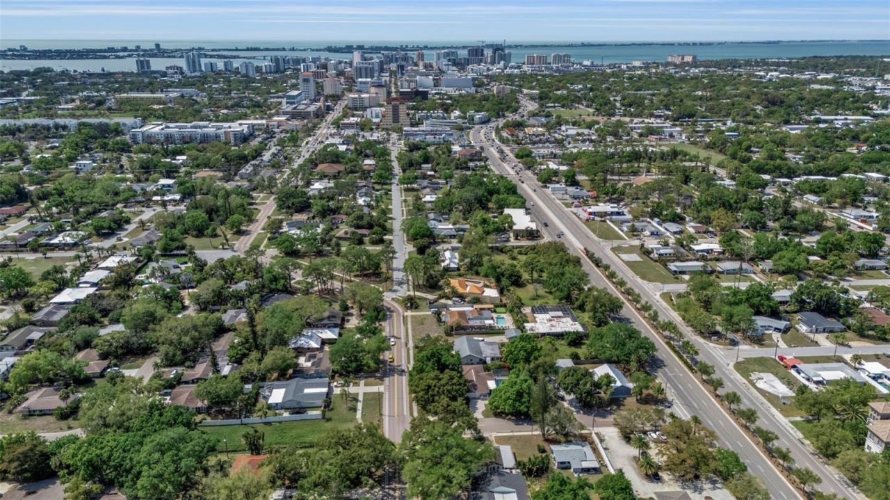 2587 Ringling Boulevard, Sarasota, FL 34237 Photo