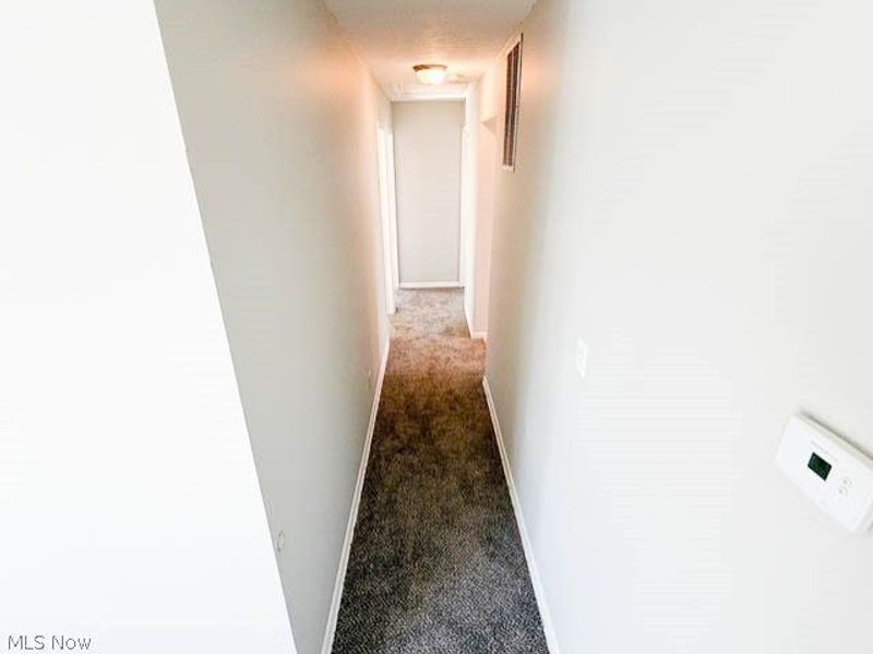 7621 Miami Road, Mentor on the Lake, OH 44060 Photo 7