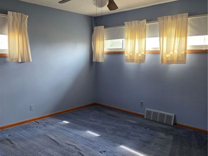 15513 Walvern Boulevard, Maple Heights, OH 44137 Photo 12