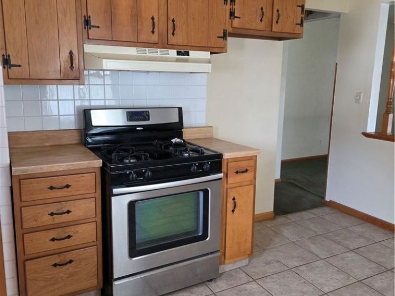 15513 Walvern Boulevard, Maple Heights, OH 44137 Photo 25