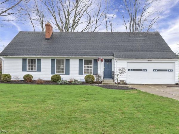 25891 Chaucer Drive, Westlake, OH 44145