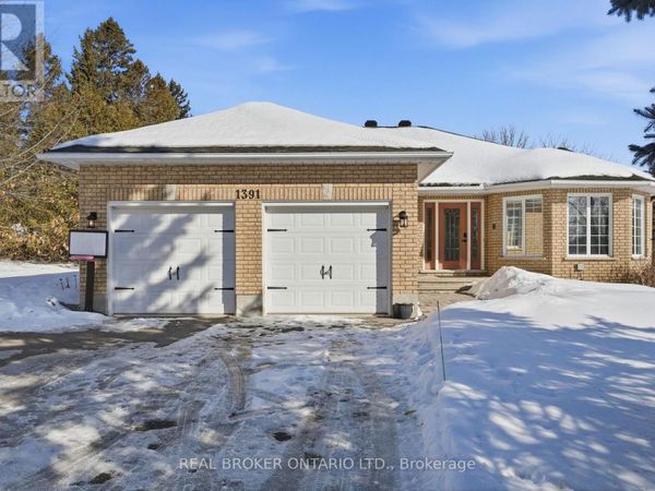 1391 Sutherland Drive, Ottawa, ON K4M1B3